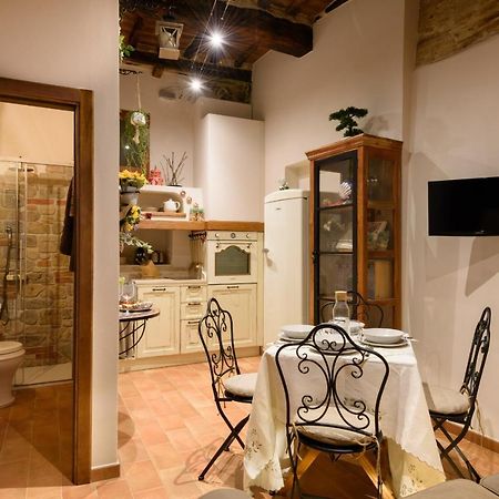 Apartament Hortus Conclusus + Free Parking Siena Zewnętrze zdjęcie
