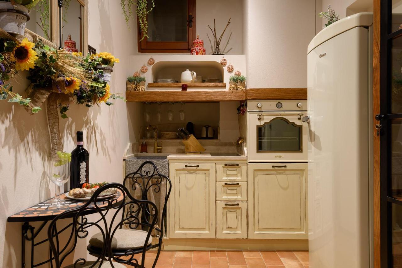 Apartament Hortus Conclusus + Free Parking Siena Zewnętrze zdjęcie